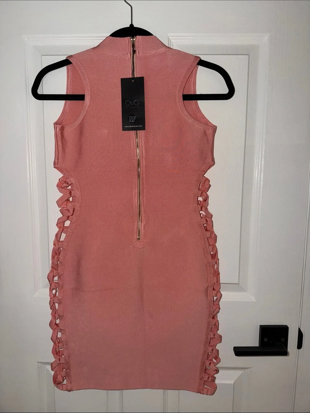 Sleeveless Pink Lace-Up Side Detail Bodycon Dress